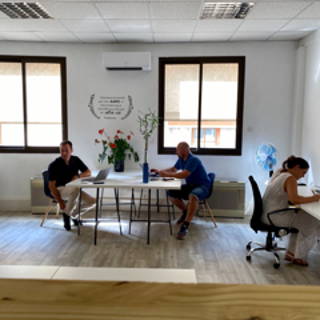 Open Space  6 postes Coworking Cours Mirabeau Marignane 13700 - photo 4